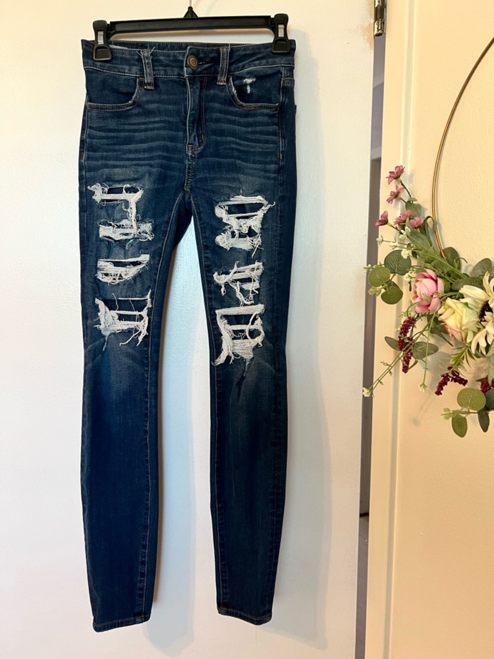 American Eagle Outfitters Dark Blue Distressed Skinny Jeans